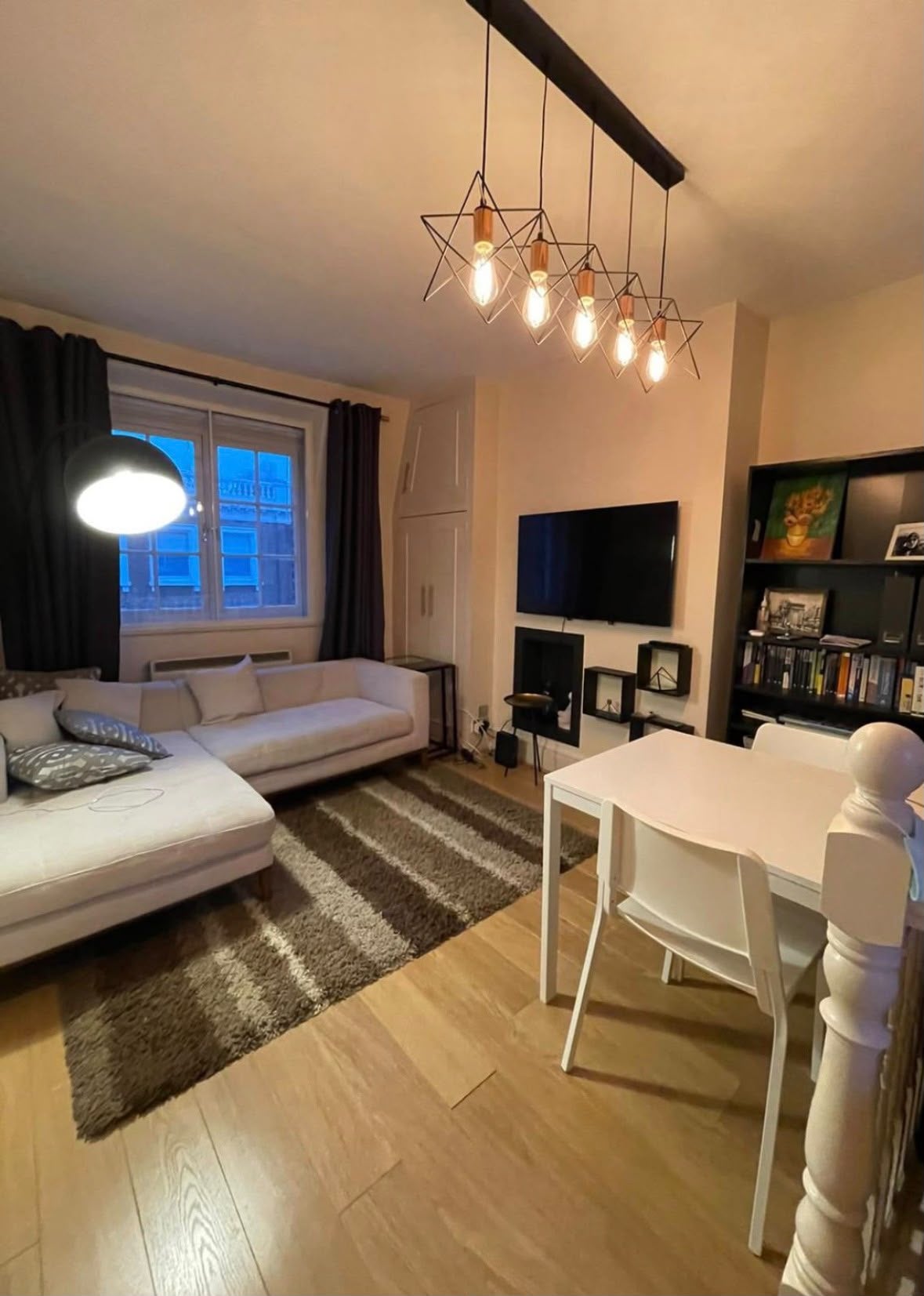 Flat Charleville Road in Greater London