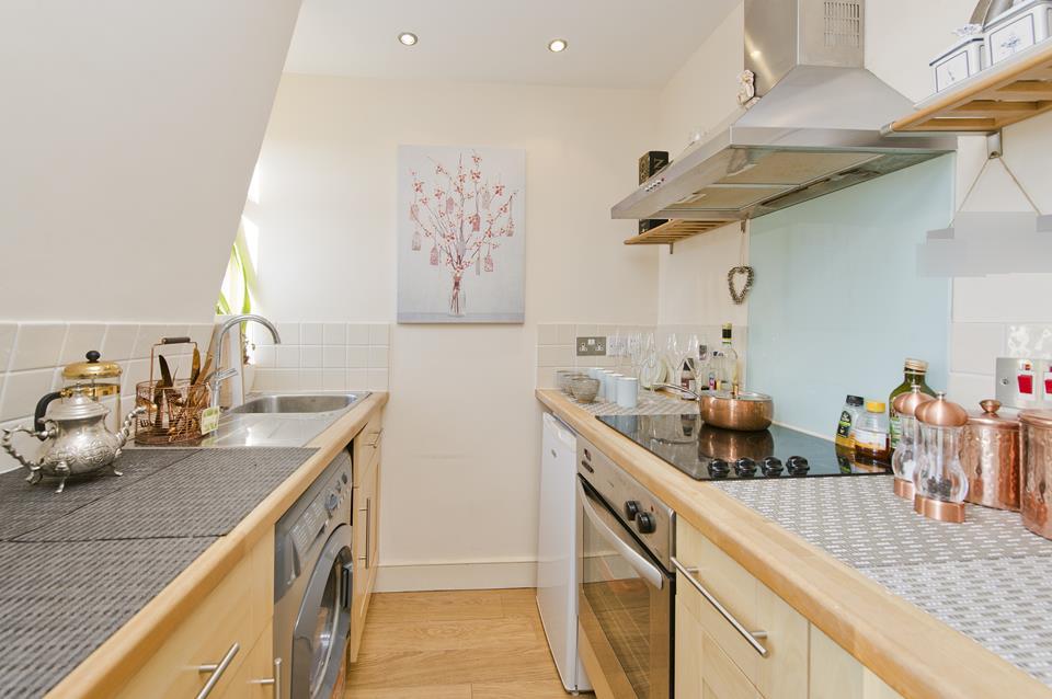 Flat Charleville Road in Greater London