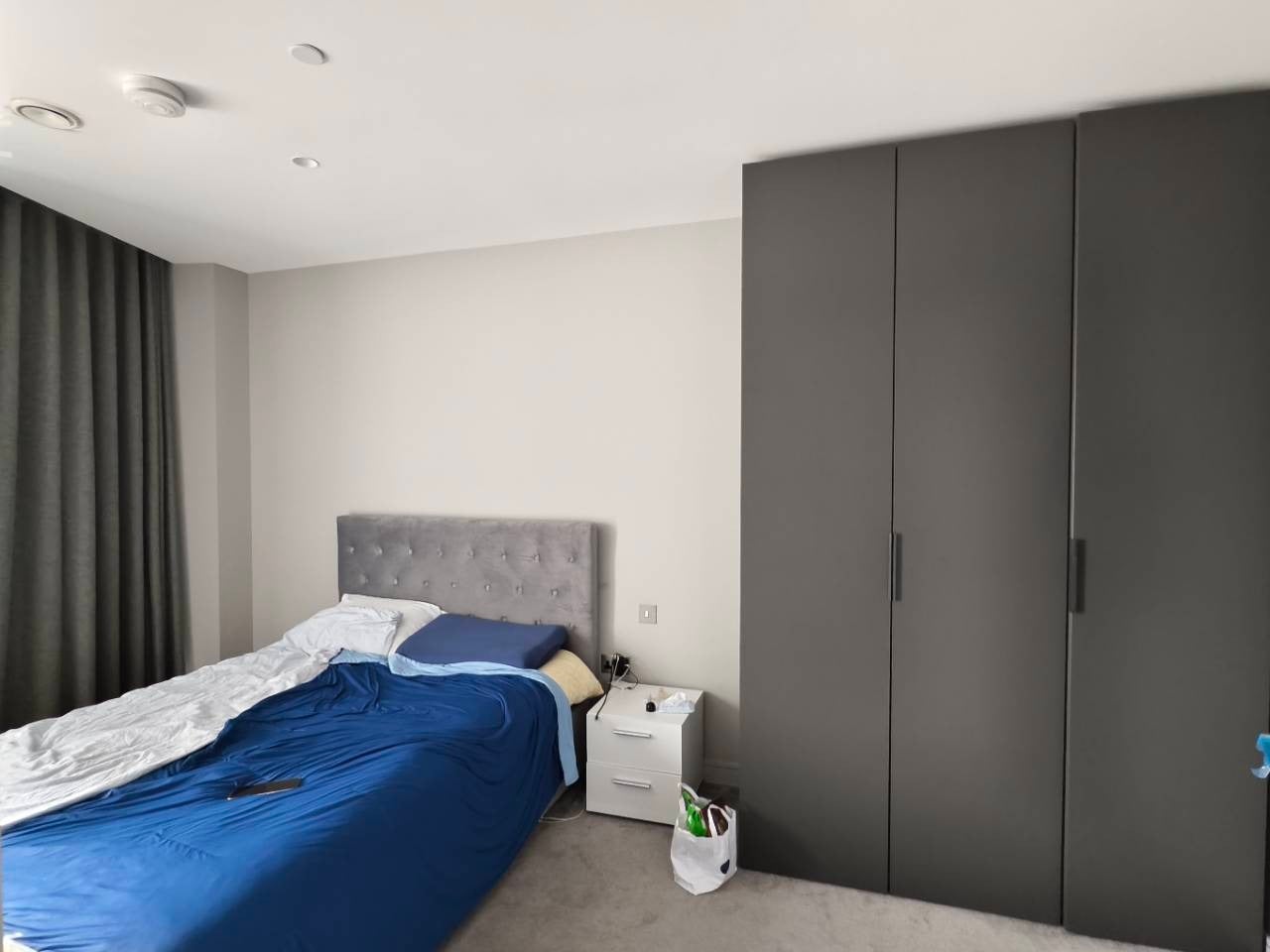 Flat Cutter Lane in Greater London