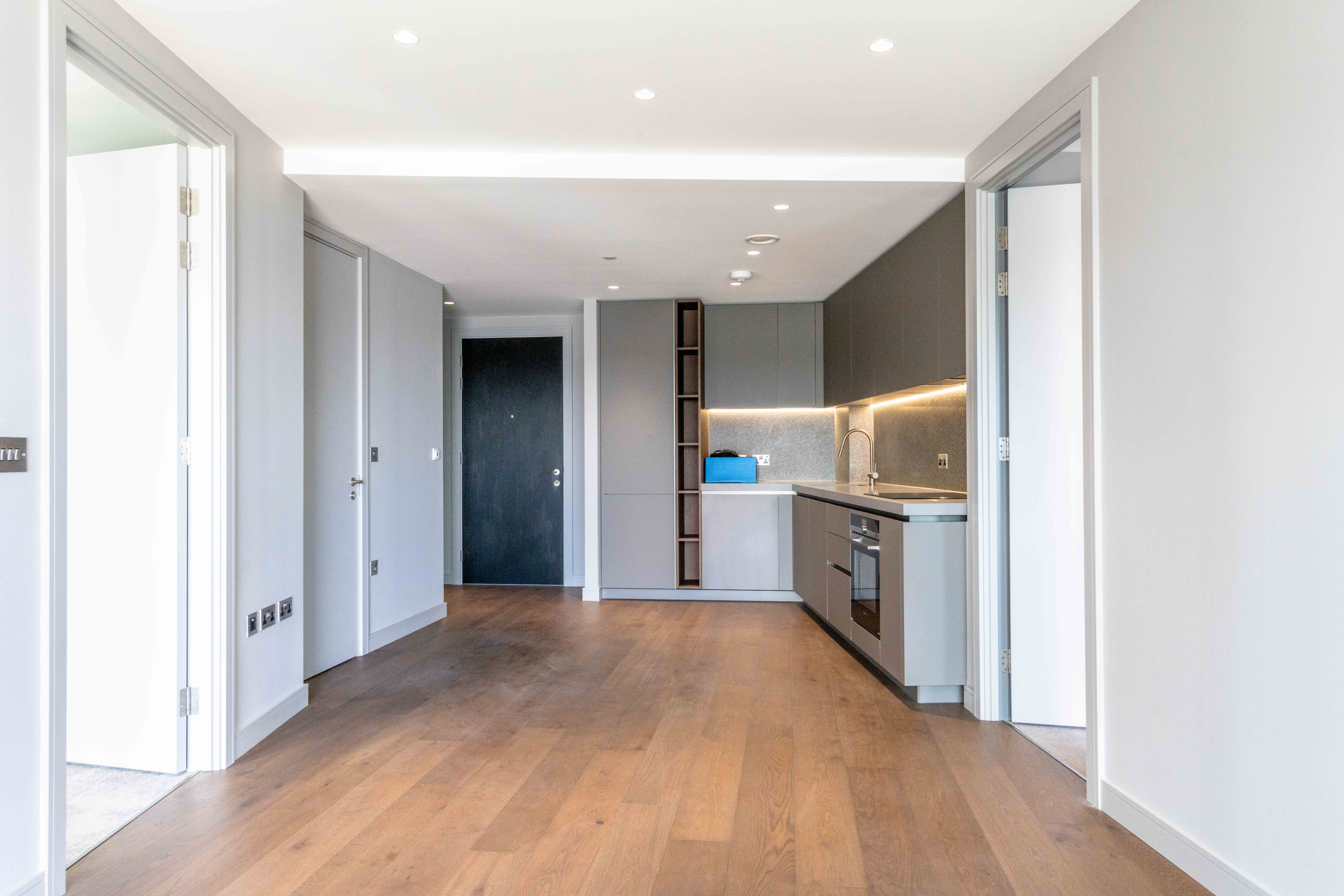 Flat Cutter Lane in Greater London