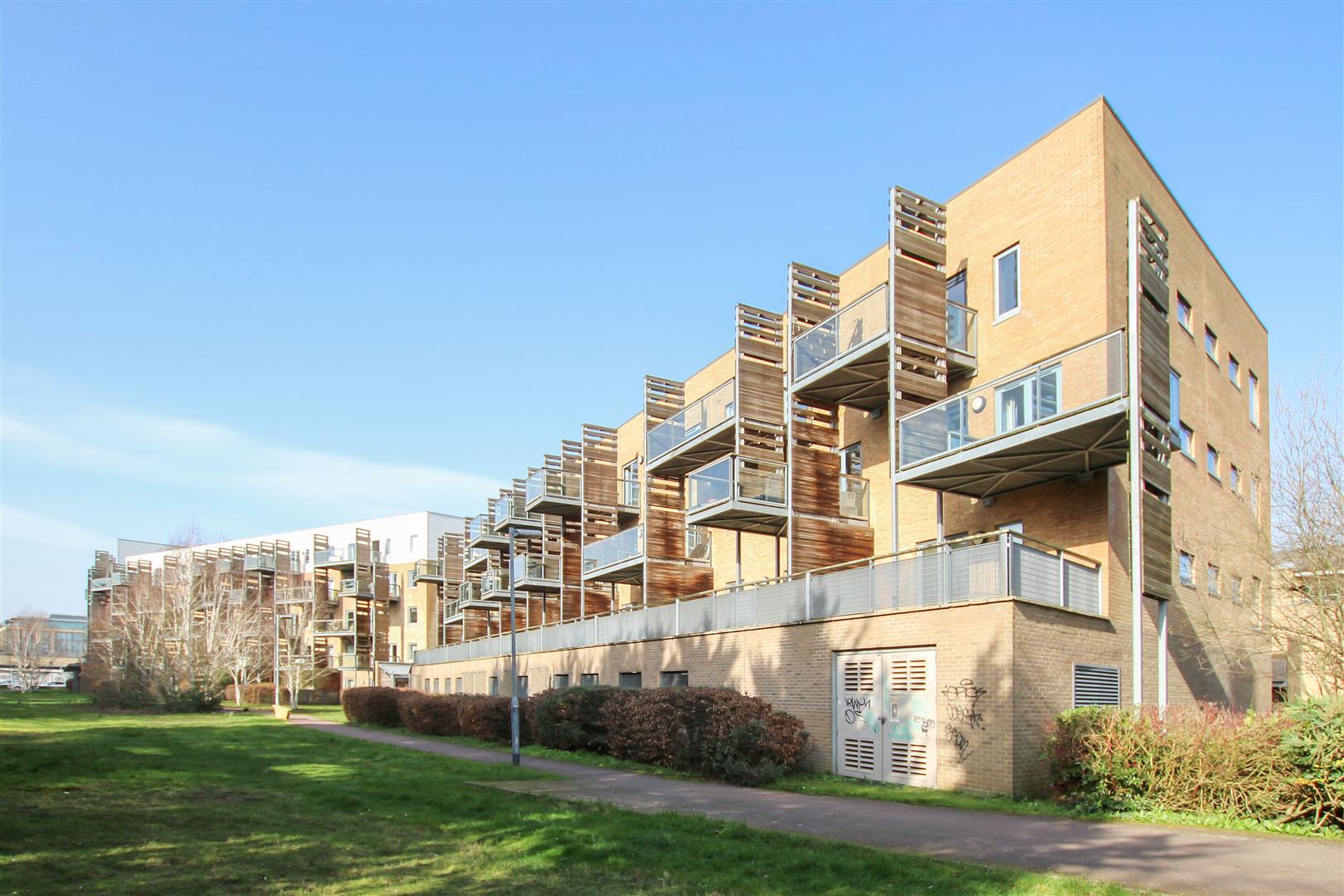 Flat Rustat Avenue in Cambridge