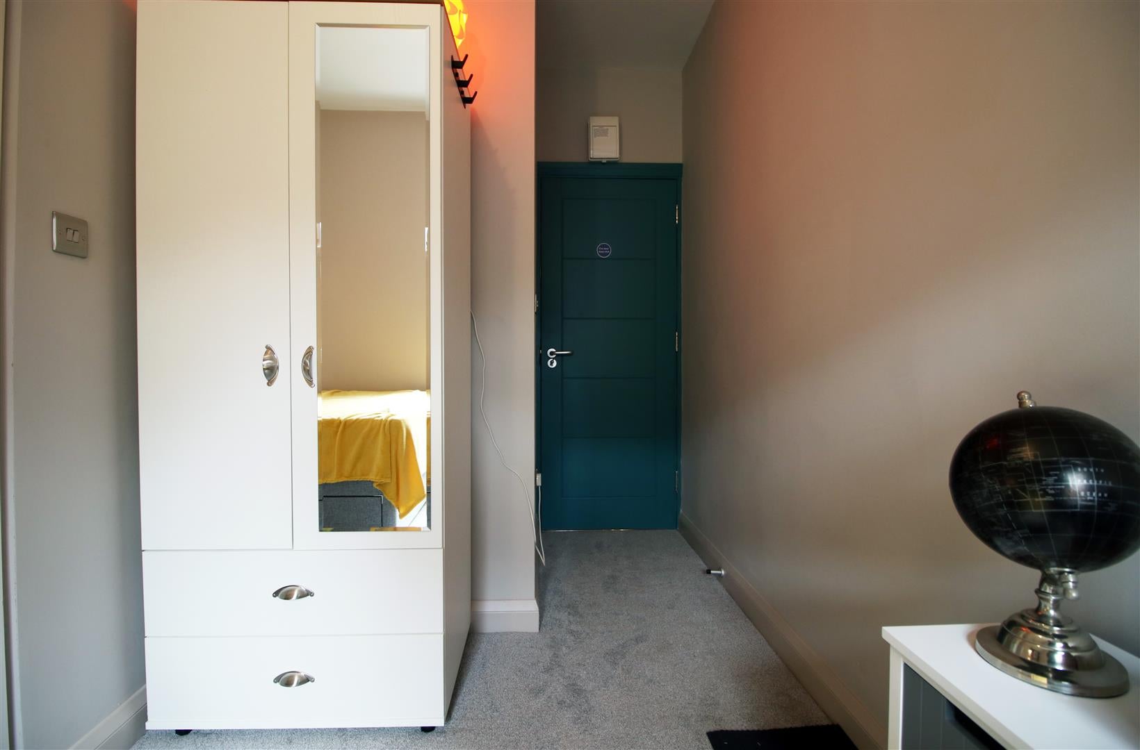 Room Colum Road in Cardiff
