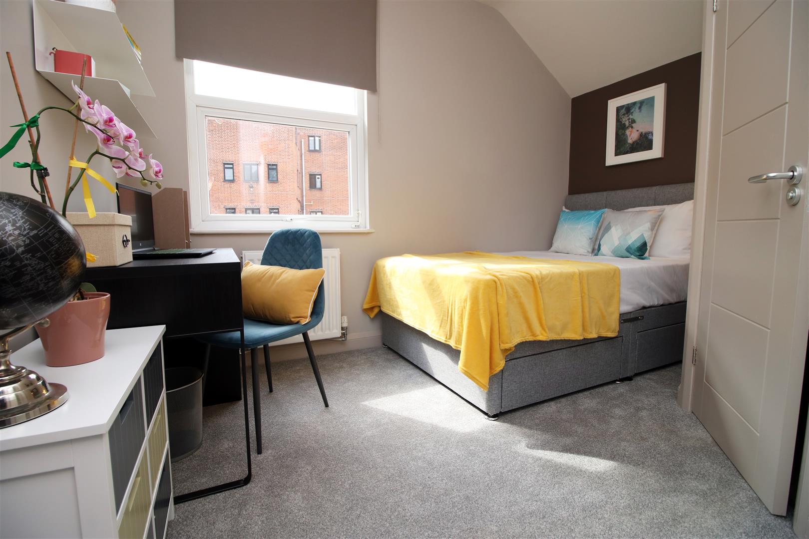 Room Colum Road in Cardiff