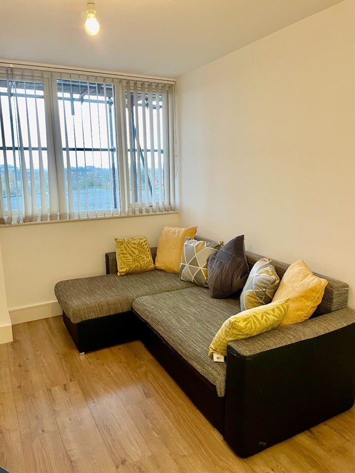 Flat Monarchs Way in Waltham Cross