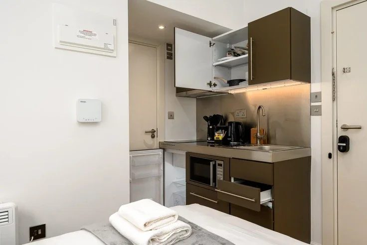 Flat Stockwell Street in Greater London