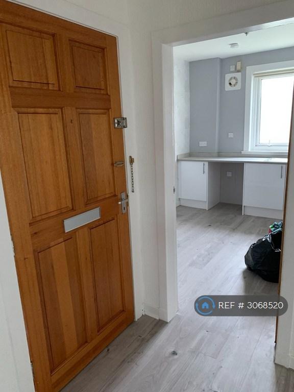 Flat Cardell Drive in Elderslie
