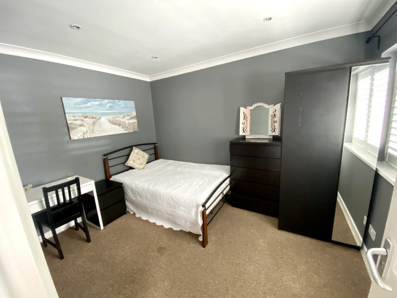 Room Farren Road in Coventry