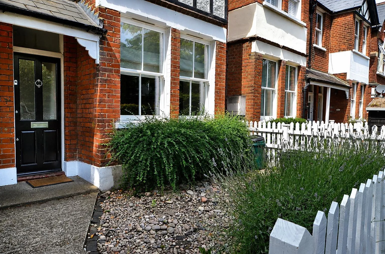 House Ashleigh Road in Greater London