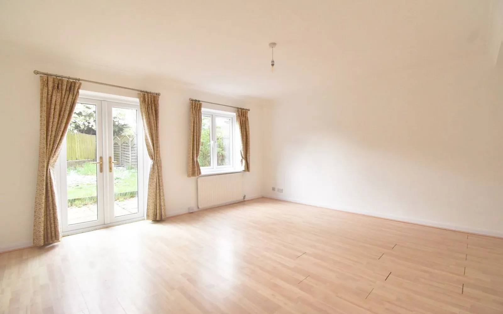 House Stonebanks in Elmbridge