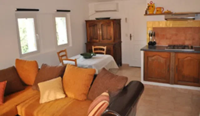 Flat Draille des Gipiers in La Tour-d'Aigues