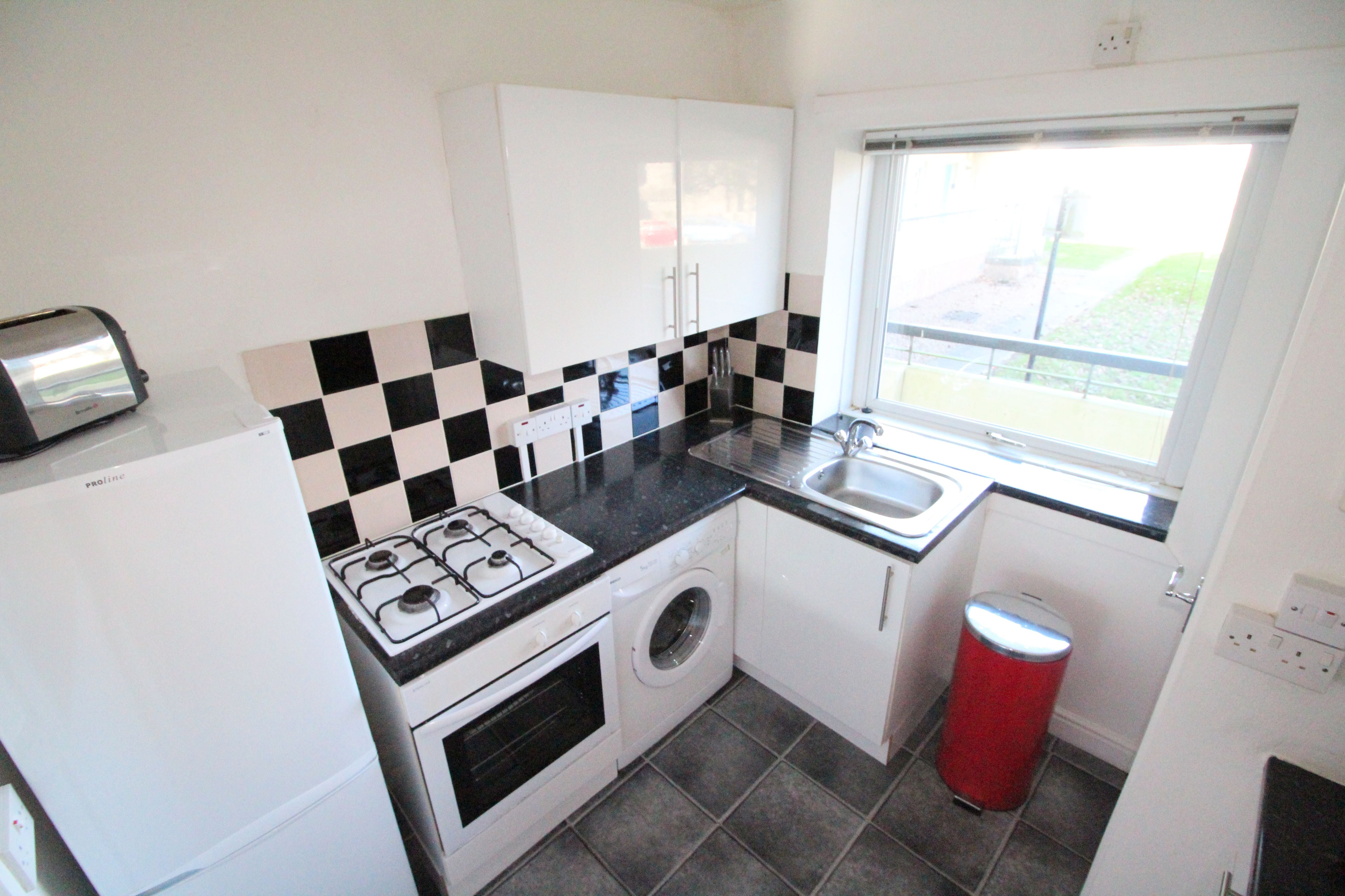 Flat Ash-Hill Place in Aberdeen City