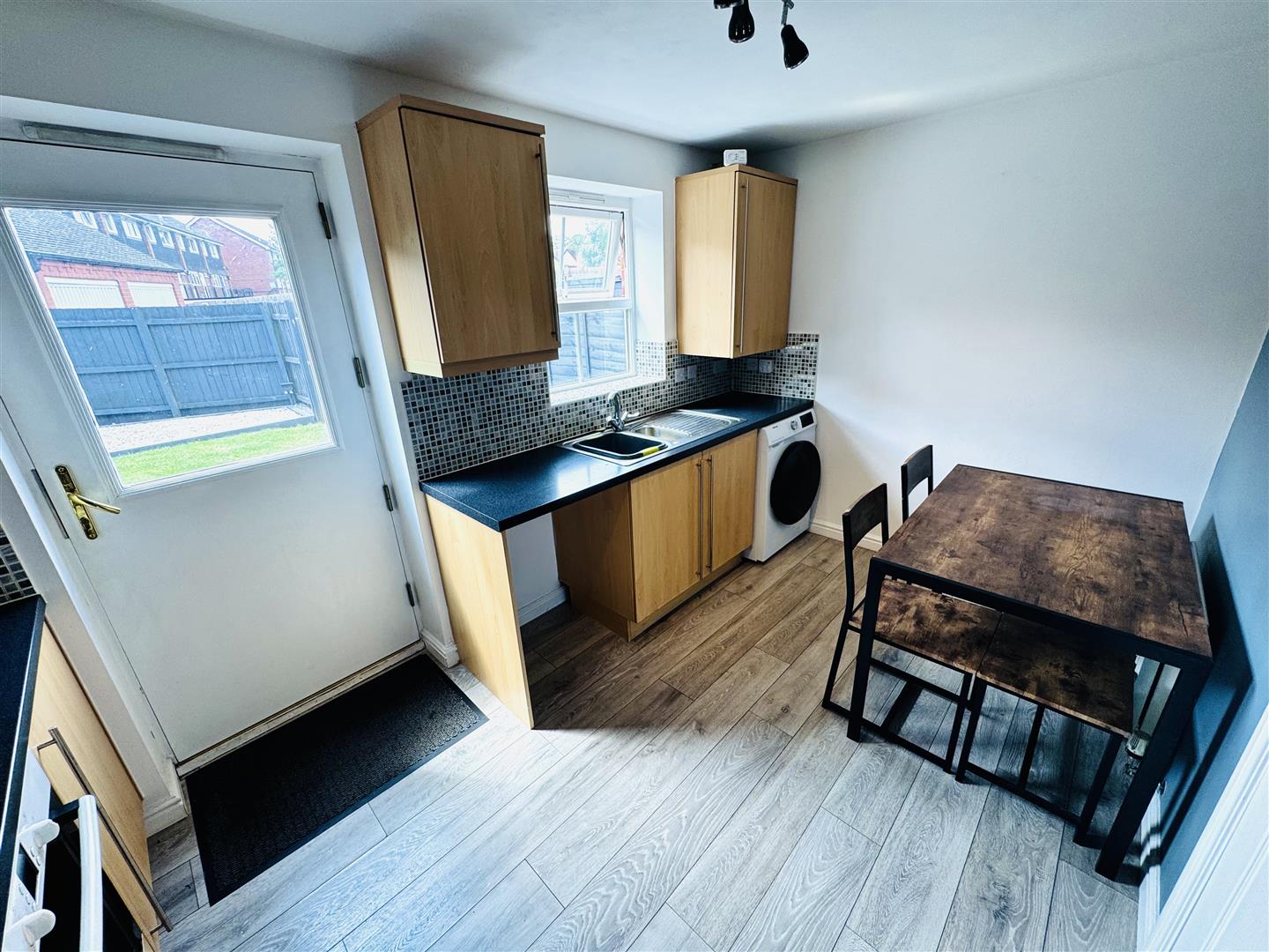 House Drovers Close in East Staffordshire