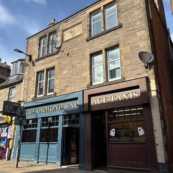 Flat High Street in Perth