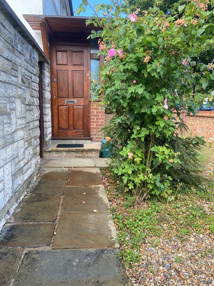 House Long Drive in Greater London