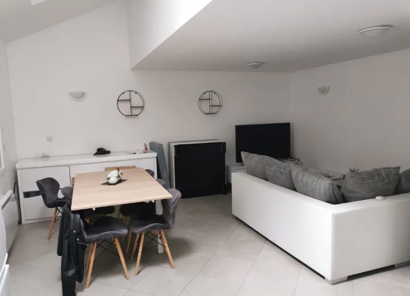Flat Rue Jeanne Hachette in Beauvais