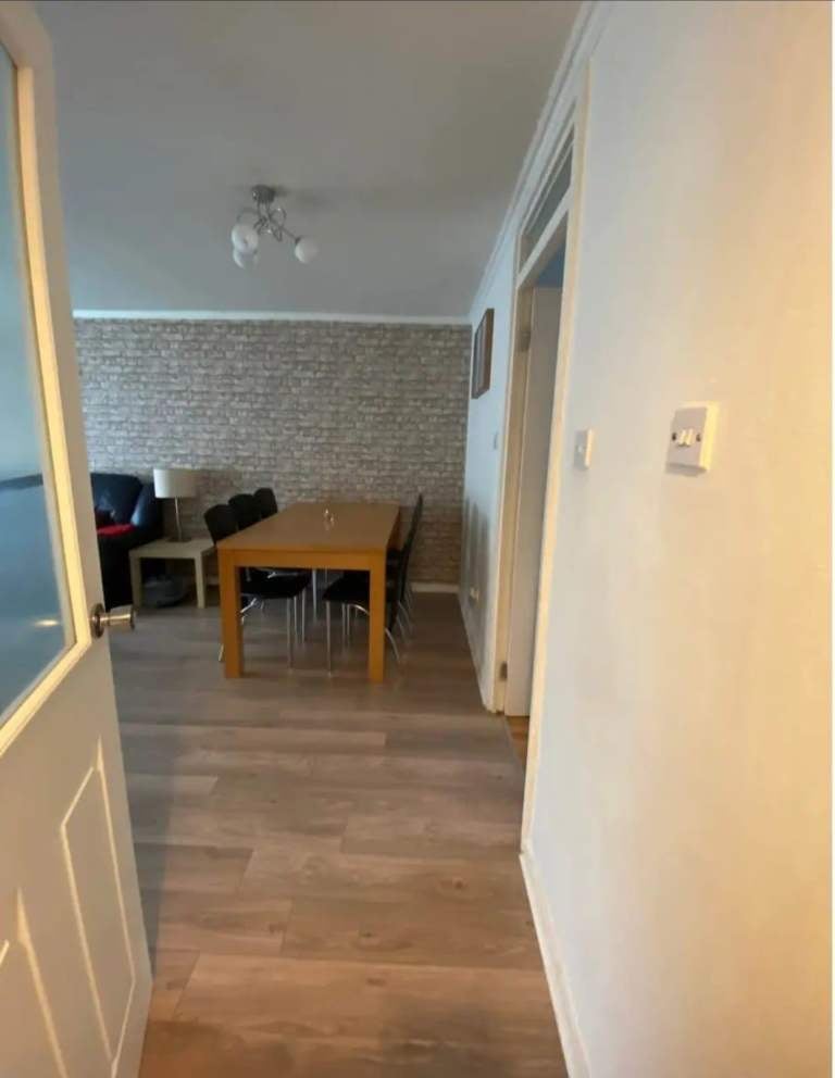 Flat St Mungo Avenue in Glasgow