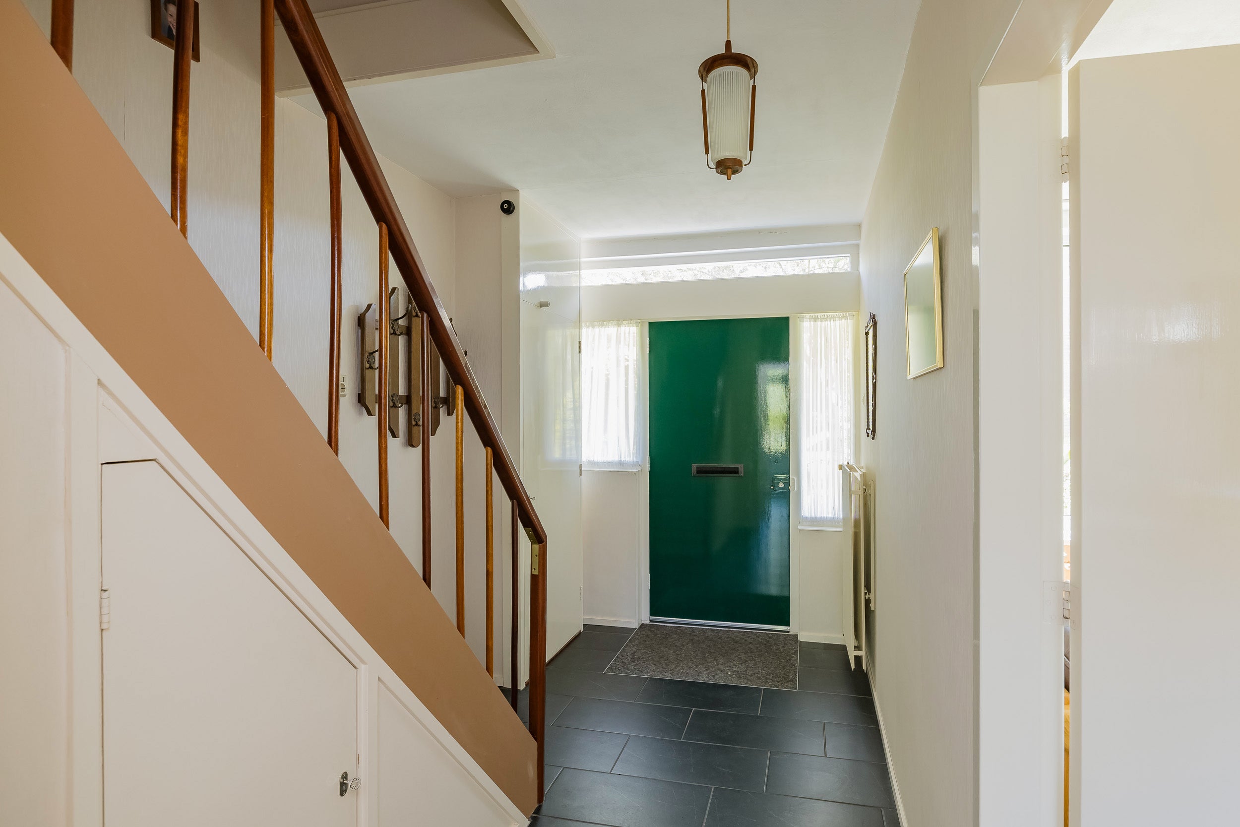 Tussenwoning te koop: Aardbeienvlak 3, Ijmuiden