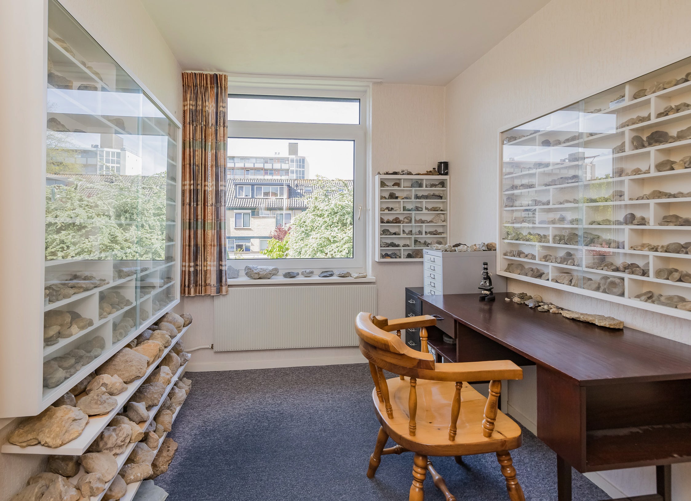 Tussenwoning te koop: Aardbeienvlak 3, Ijmuiden
