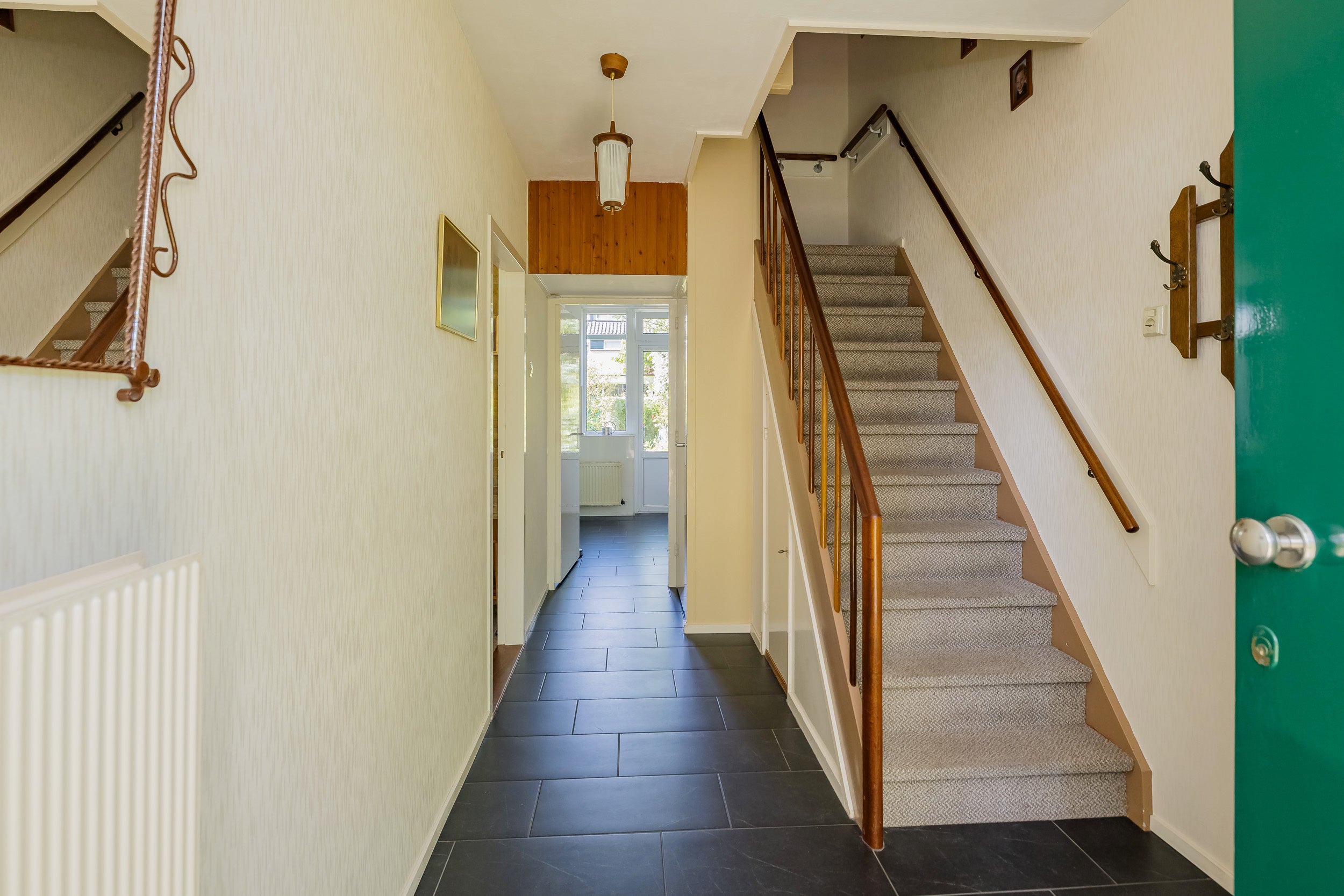 Tussenwoning te koop: Aardbeienvlak 3, Ijmuiden