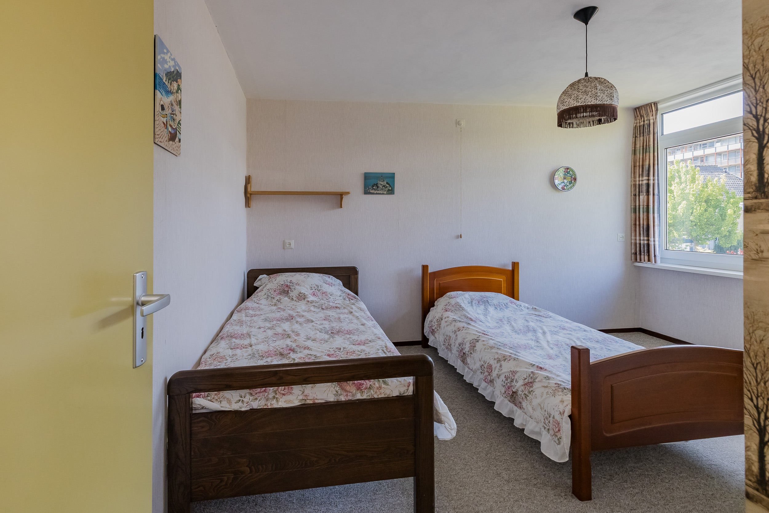 Tussenwoning te koop: Aardbeienvlak 3, Ijmuiden