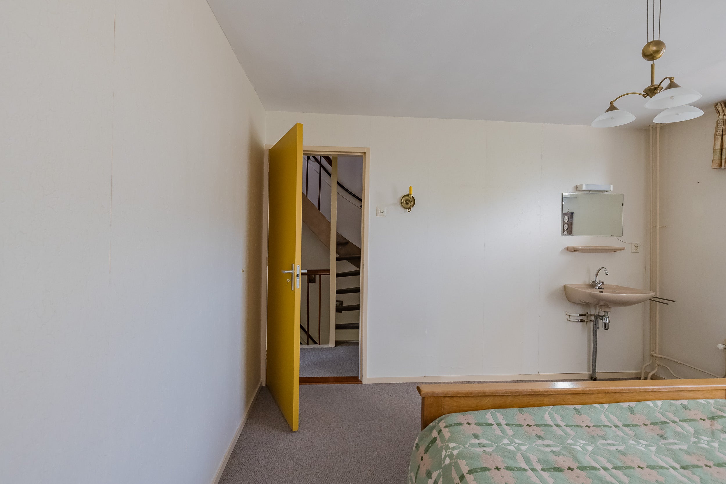 Tussenwoning te koop: Aardbeienvlak 3, Ijmuiden