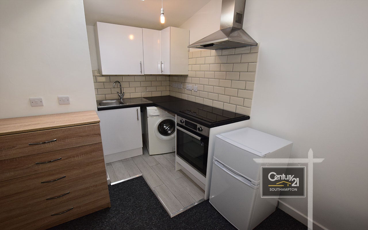 Flat St Denys Road in Southampton