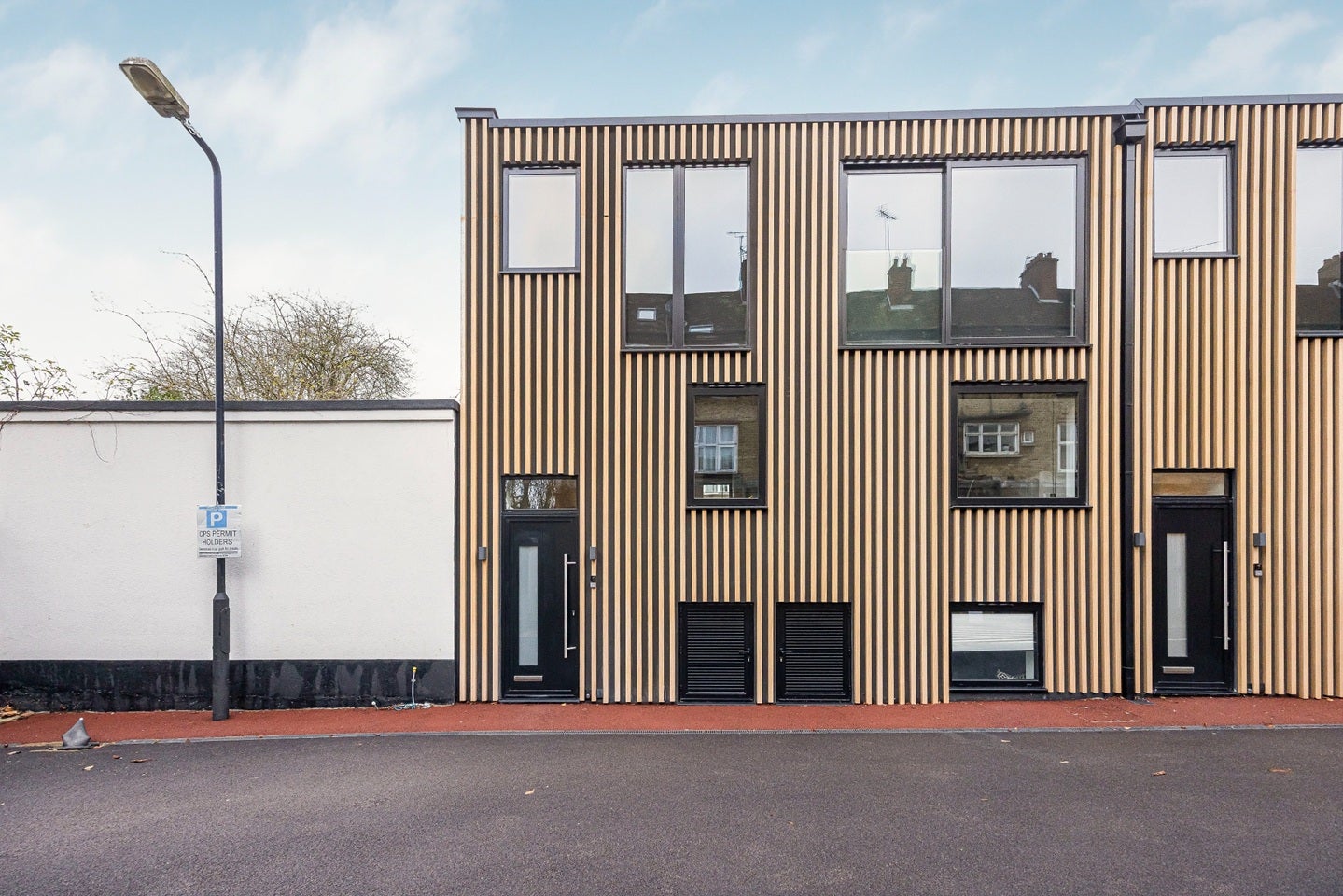 House Aylmer Parade in Greater London