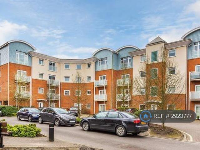 Flat Reynolds Avenue in Reigate and Banstead