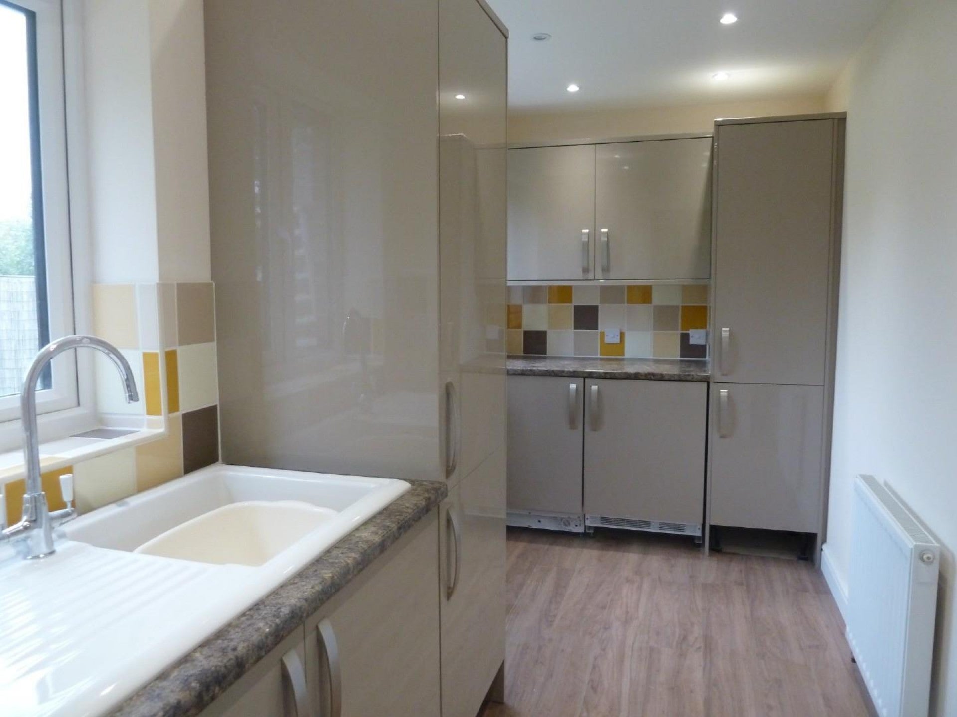 Room Adam Close in Wealden