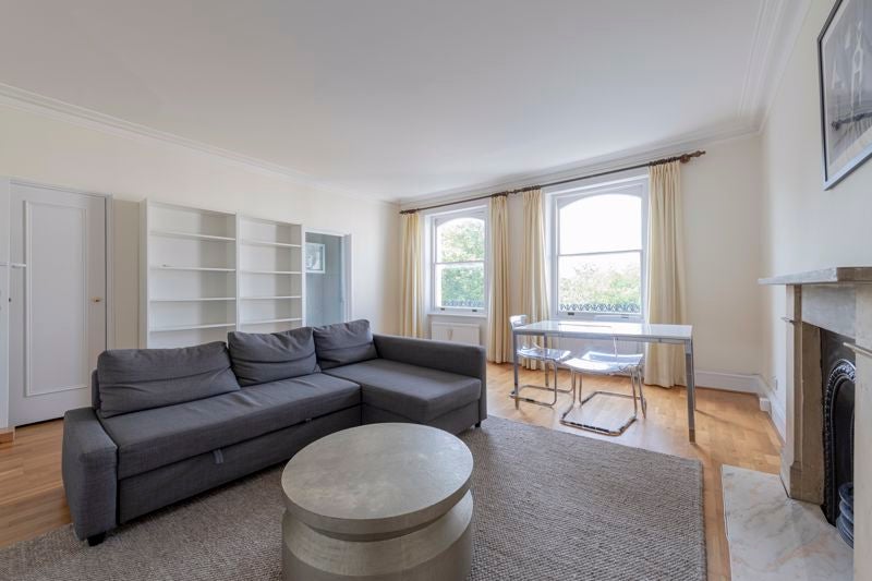Flat Redcliffe Square in Greater London