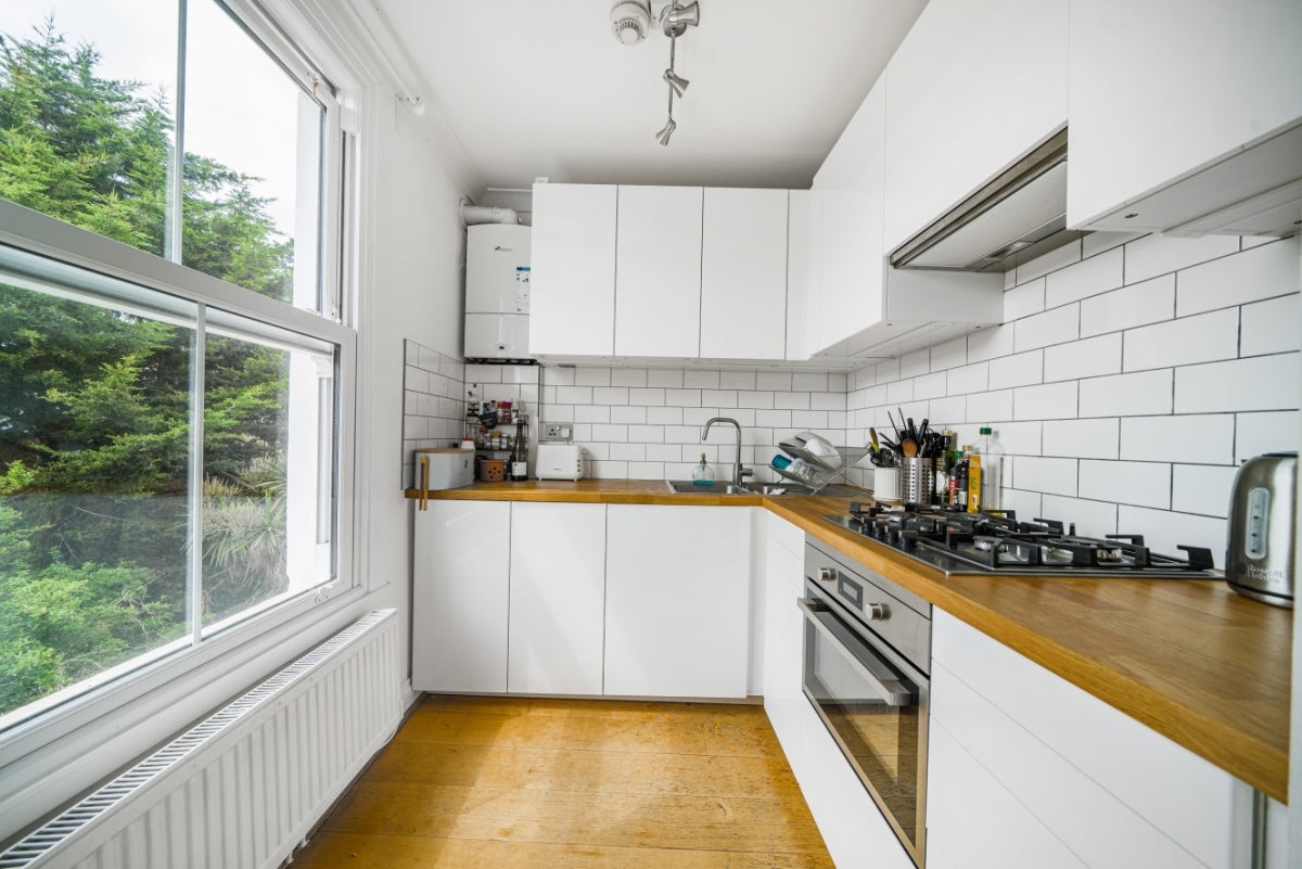 Flat Cambridge Grove in Greater London