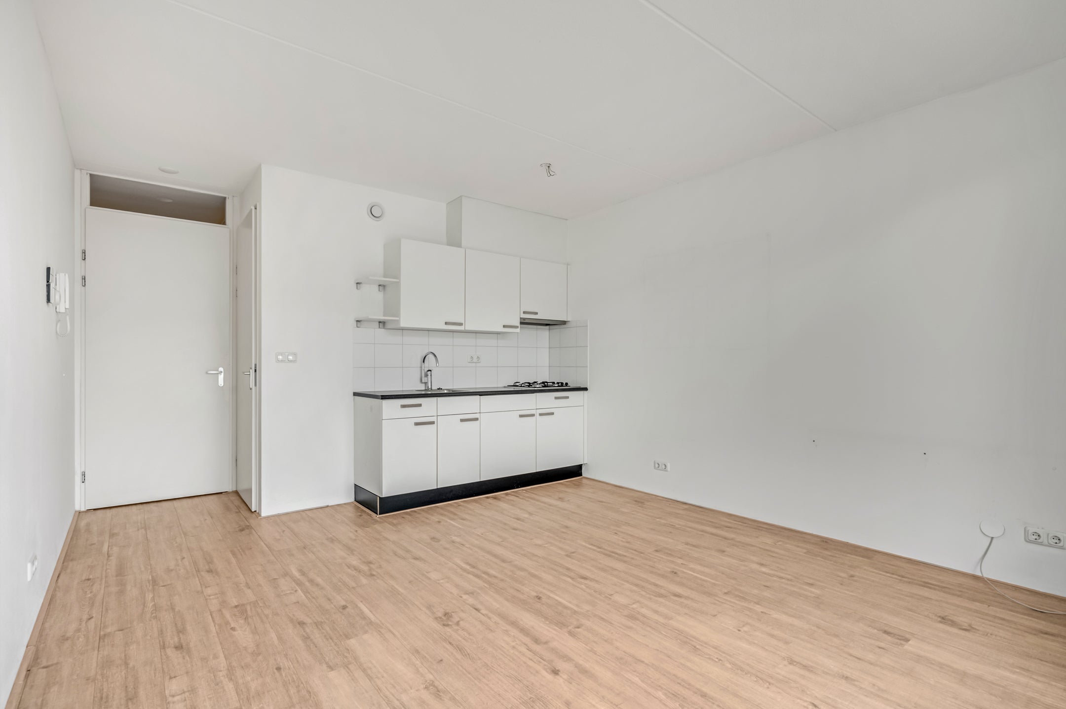 Studio te koop: Bunschoterplein 14, Ede