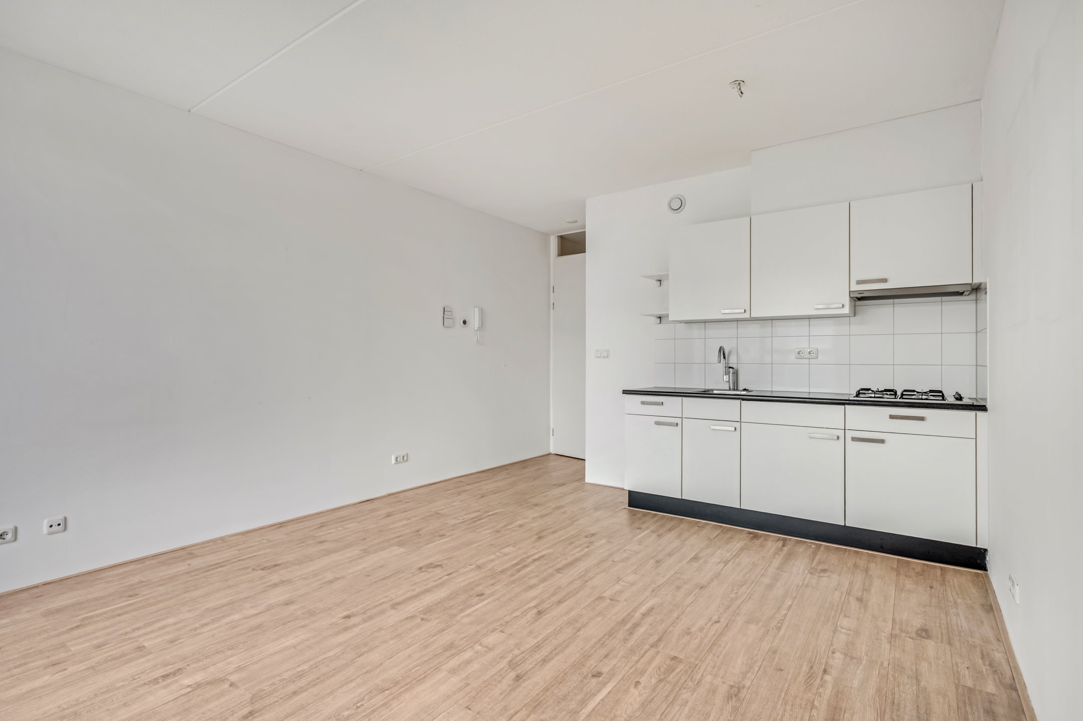 Studio te koop: Bunschoterplein 14, Ede