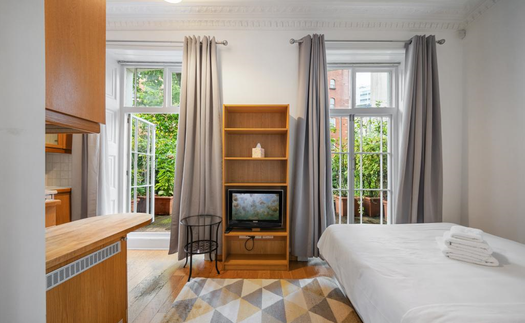Room Cartwright Gardens in Greater London