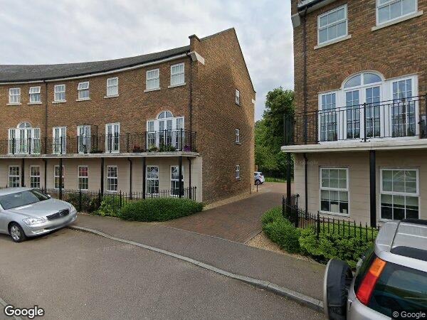 Flat Palladian Circus in Dartford