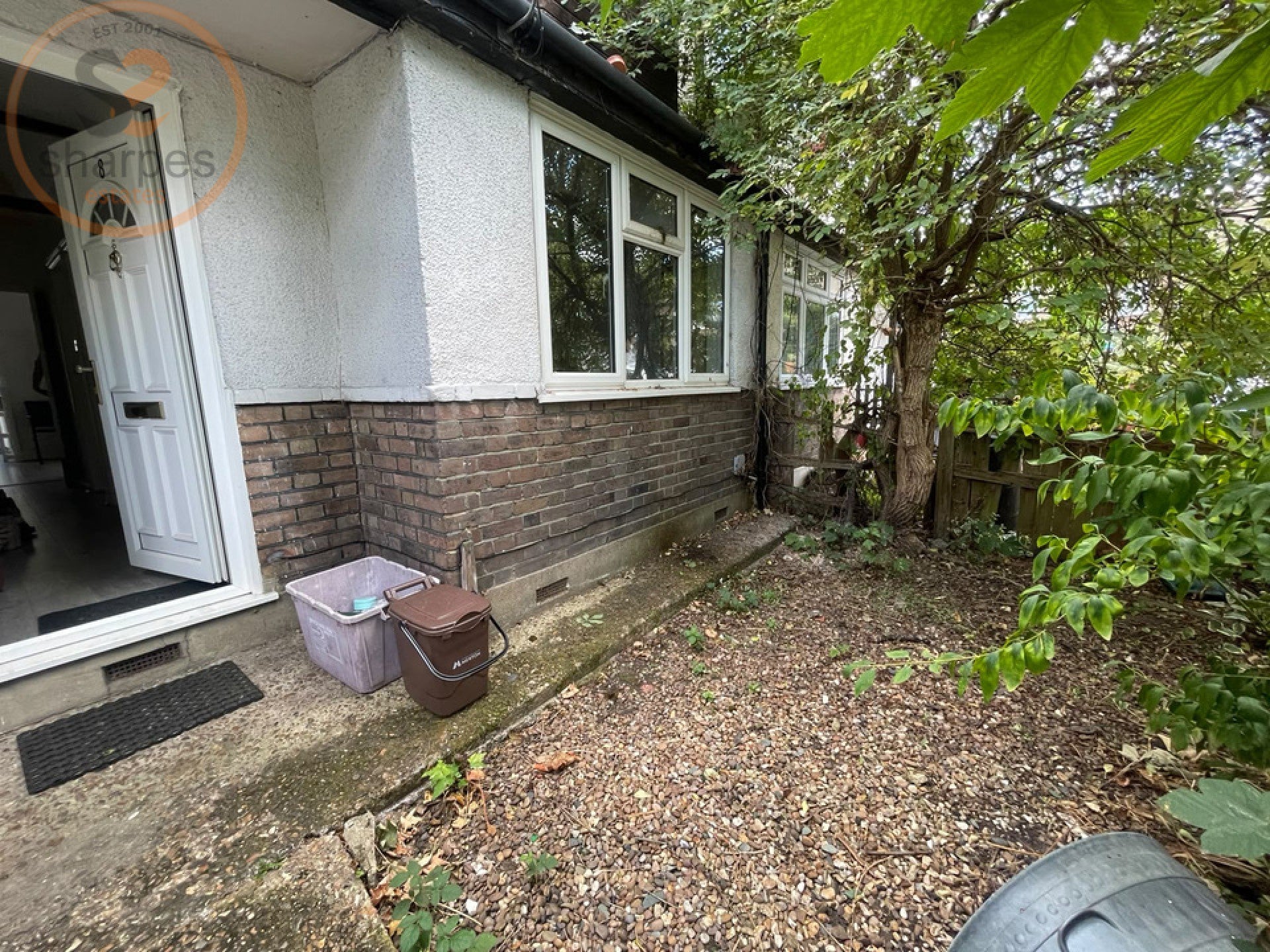 Flat Chesham Road in Greater London
