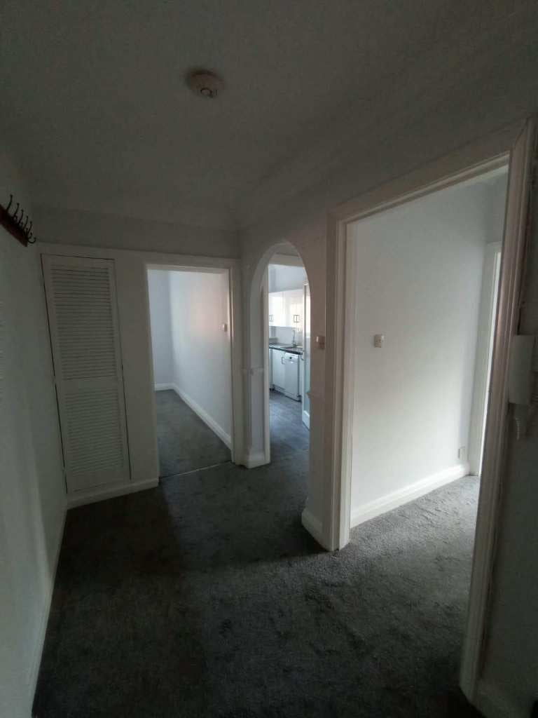 Flat Teignmouth Road in Greater London
