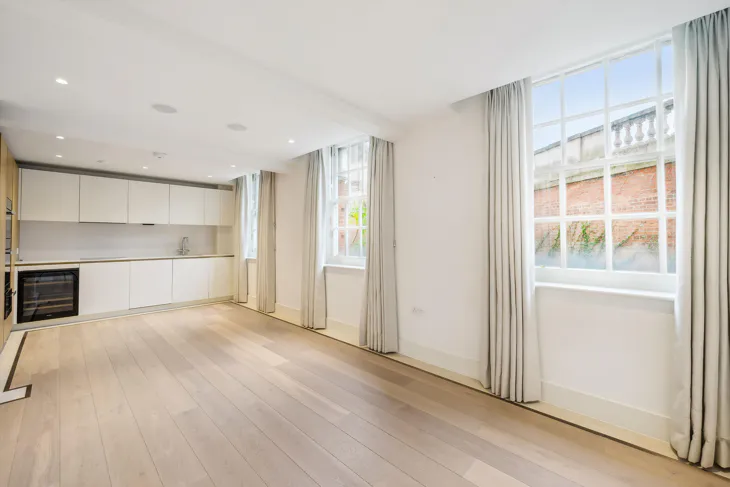 Flat Richmond Hill in Greater London
