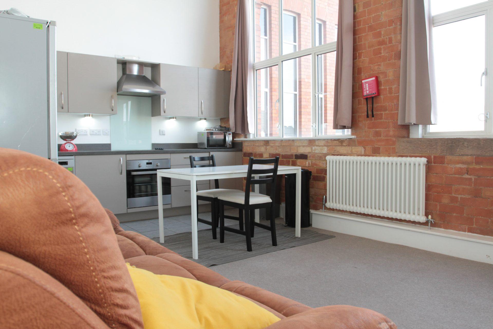 Flat Wheatsheaf Way in Leicester