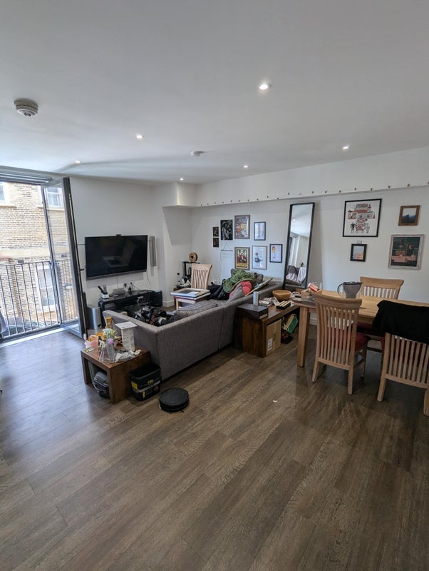 Room Myrtle Alley in Greater London