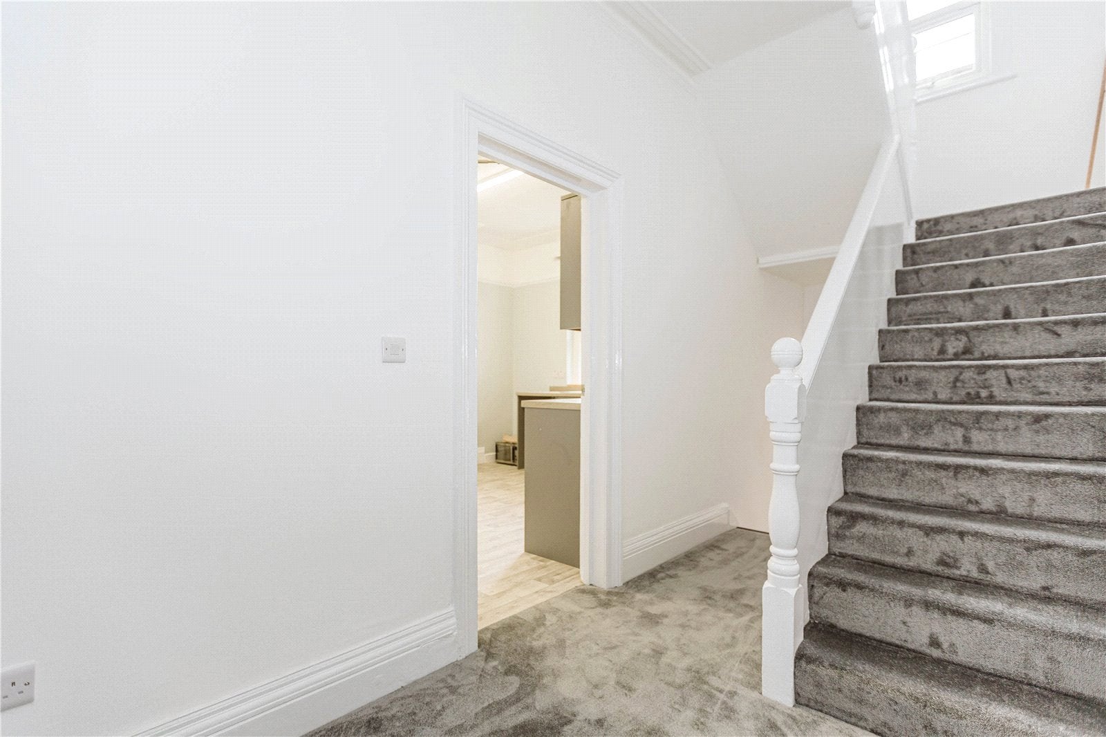 Flat Henleaze Road in Bristol