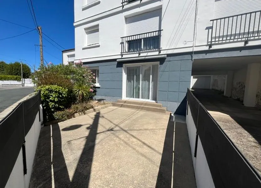 Flat Rue Pasteur in Royan