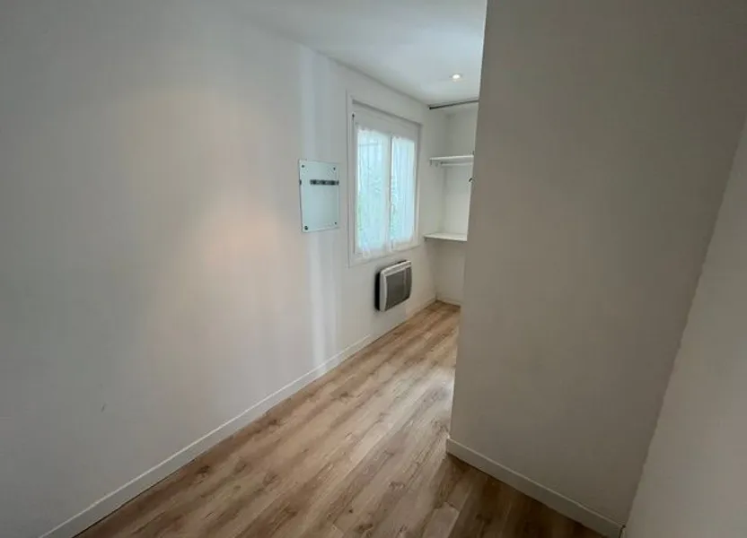 Flat Rue Pasteur in Royan