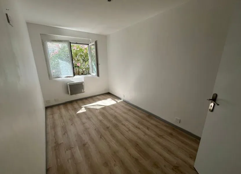Flat Rue Pasteur in Royan