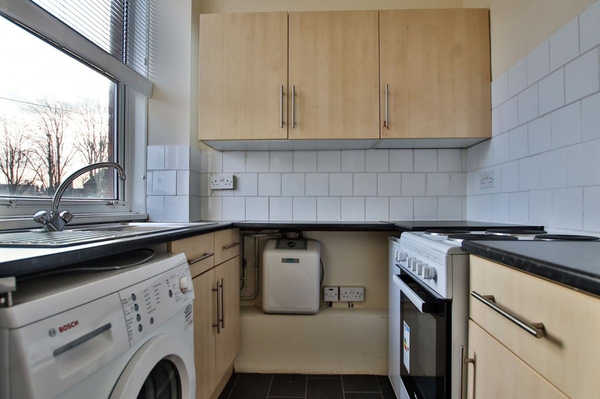 Flat Ombersley Road in Worcester