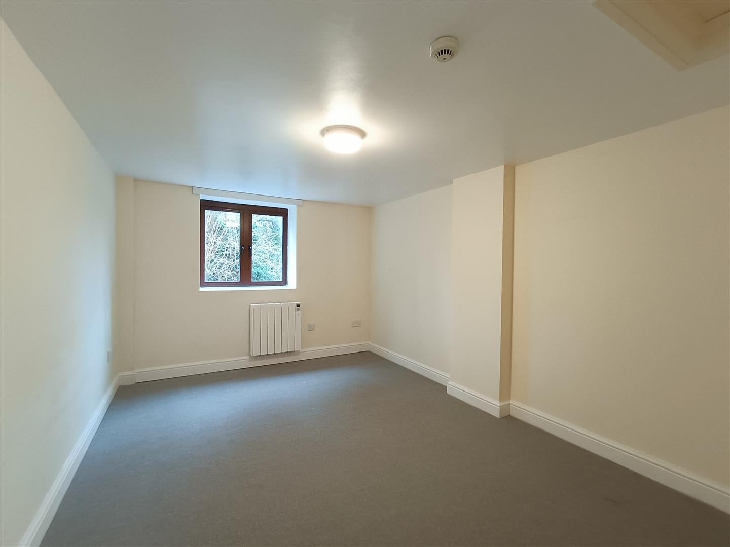Flat Oxford Street in West Lindsey