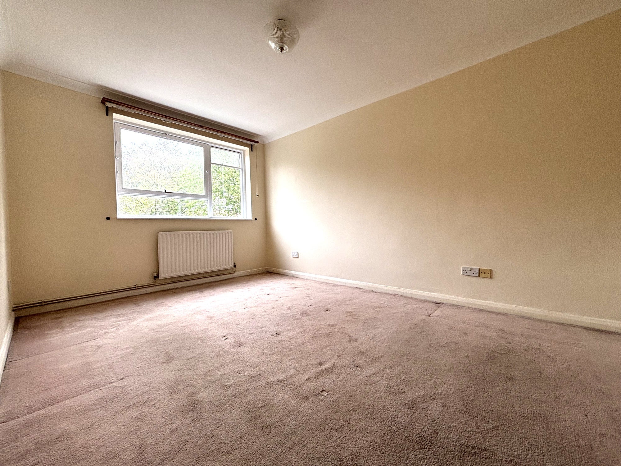 Flat Beckenham Lane in London