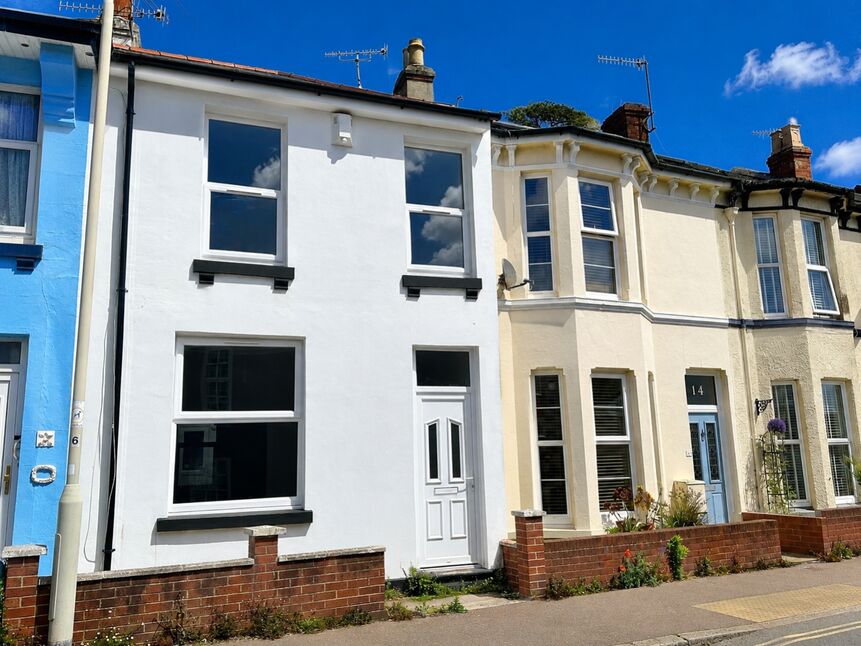 House High Street in Teignbridge