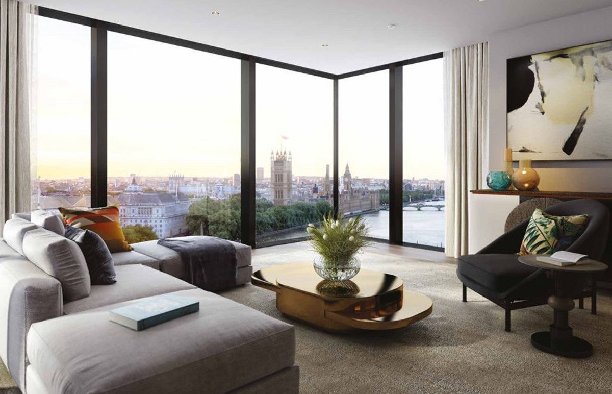 Flat Albert Embankment in Greater London