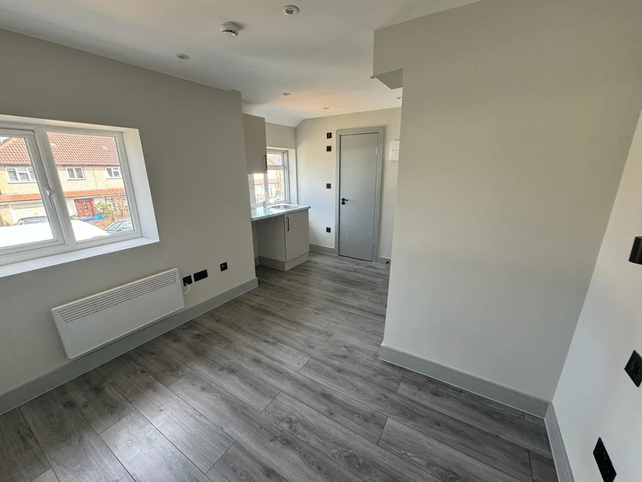 Flat Wedmore Road in Greater London